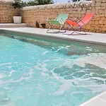 Gioia Con Piscina Privata